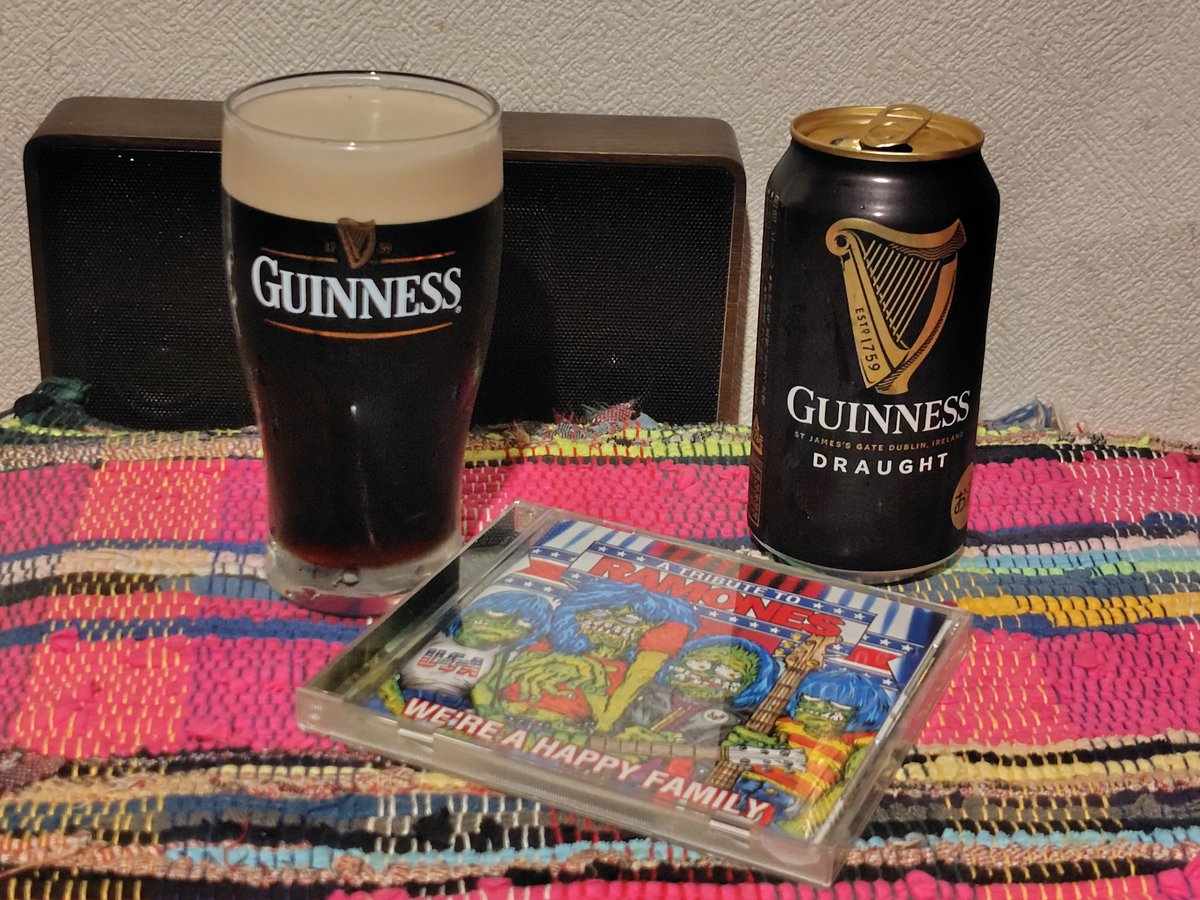 RyouichiYano's tweet photo. #Guinness
#RAMONES
#ATributeToRAMONES https://t.co/ul74P4MEjH