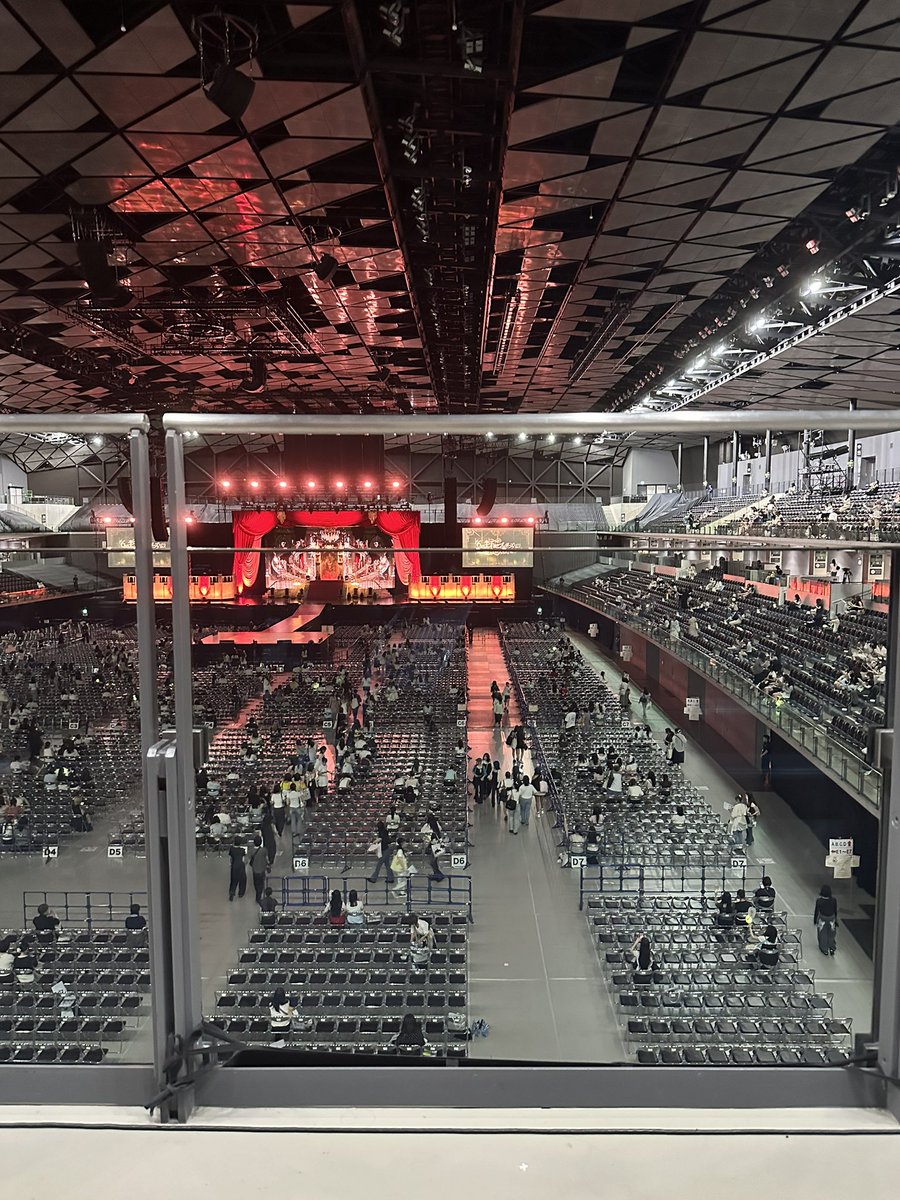 kukusakuya07's tweet photo. ㅋ 1차인데도 4층주면 어쩌라고 쌰갈 https://t.co/B5pI4oOx8Q