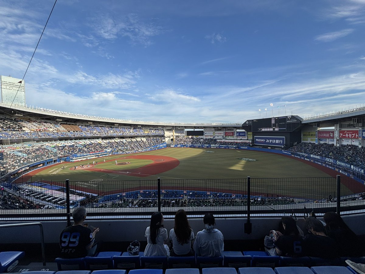 TS1398's tweet photo. 夏マリン。はるばるベルが来ていた。

#chibalotte https://t.co/IMQBo5tBMl