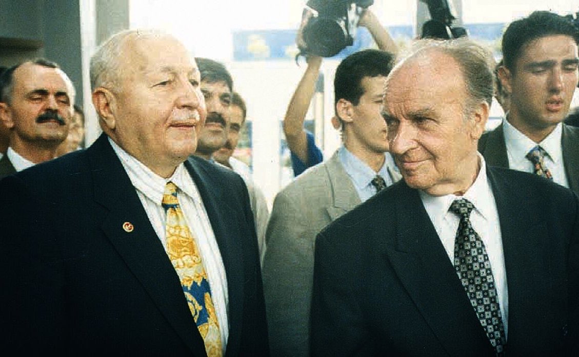 m_talhapolat's tweet photo. Önden gidenler

Necmettin Erbakan &amp; Alija İzetbegović https://t.co/rgwf71b8Nx