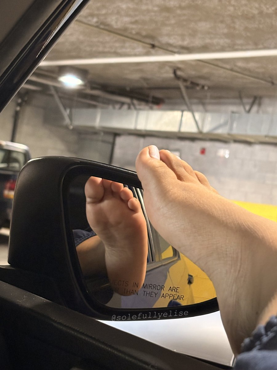 solefullyelise's tweet photo. mirror view >>

#feet #feetcontent #footmodel https://t.co/o65hx4iwin