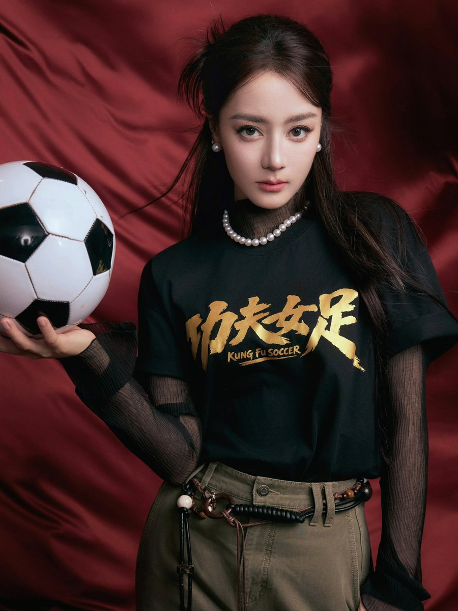ForCdrama's tweet photo. #Dilraba (#Dilireba) for #KungFuSoccer roadshow. https://t.co/oRV7XvrjTs