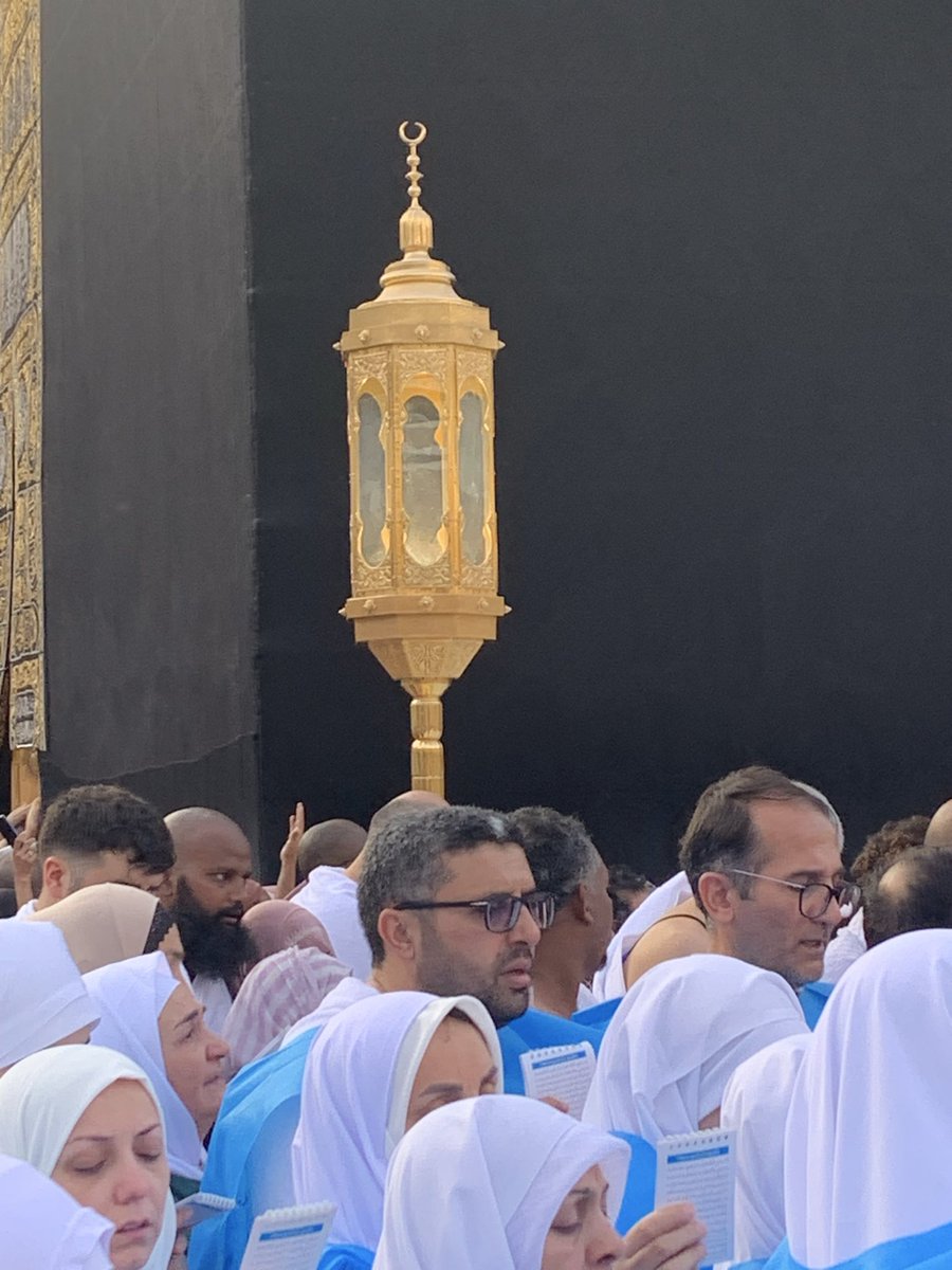 Alkabeer1972's tweet photo. "َوقال إِنِّي مُهَاجِرٌ إِلَىٰ رَبِّي"

بعض التغيير تلزمه الهجرة:
هجرة بلدة،
وهجرة أشخاص،
وهجرة عادات،
وهجرة ذنوب،
وهجرة أفكار.
فاللهم هجرة عن كل ما لا يرضيك،
وهجرة إلى كل ما يقربنا منك. https://t.co/2NscceDU5k
