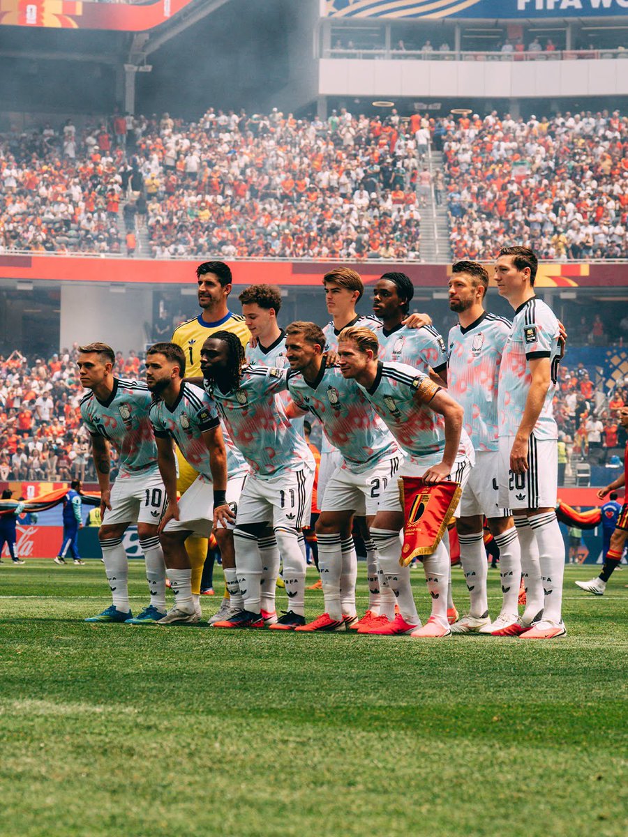 MaProLeague's tweet photo. 📜 l Il est l'heure de faire le bilan, qui est ... : 

🔥 Ton TOP belge 
🥶 Ton FLOP belge 
🌟 Ta révélation belge 
👀 Ton Belge à suivre cette saison
💯 La note pour cette CDM https://t.co/dET9c6s6Yv