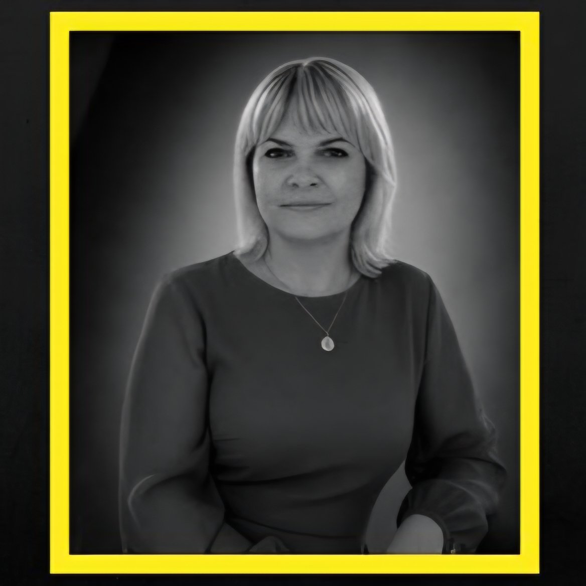 NAFOvoyager's tweet photo. russia killed her.

Larisa Makarenko was 50 years old.

A russian Shahed drone hit private homes.

She burned alive in her own house.

Remember her name.

Much of the world will keep looking away.

And tomorrow, russia will kill again. https://t.co/sWl6QsJI2n