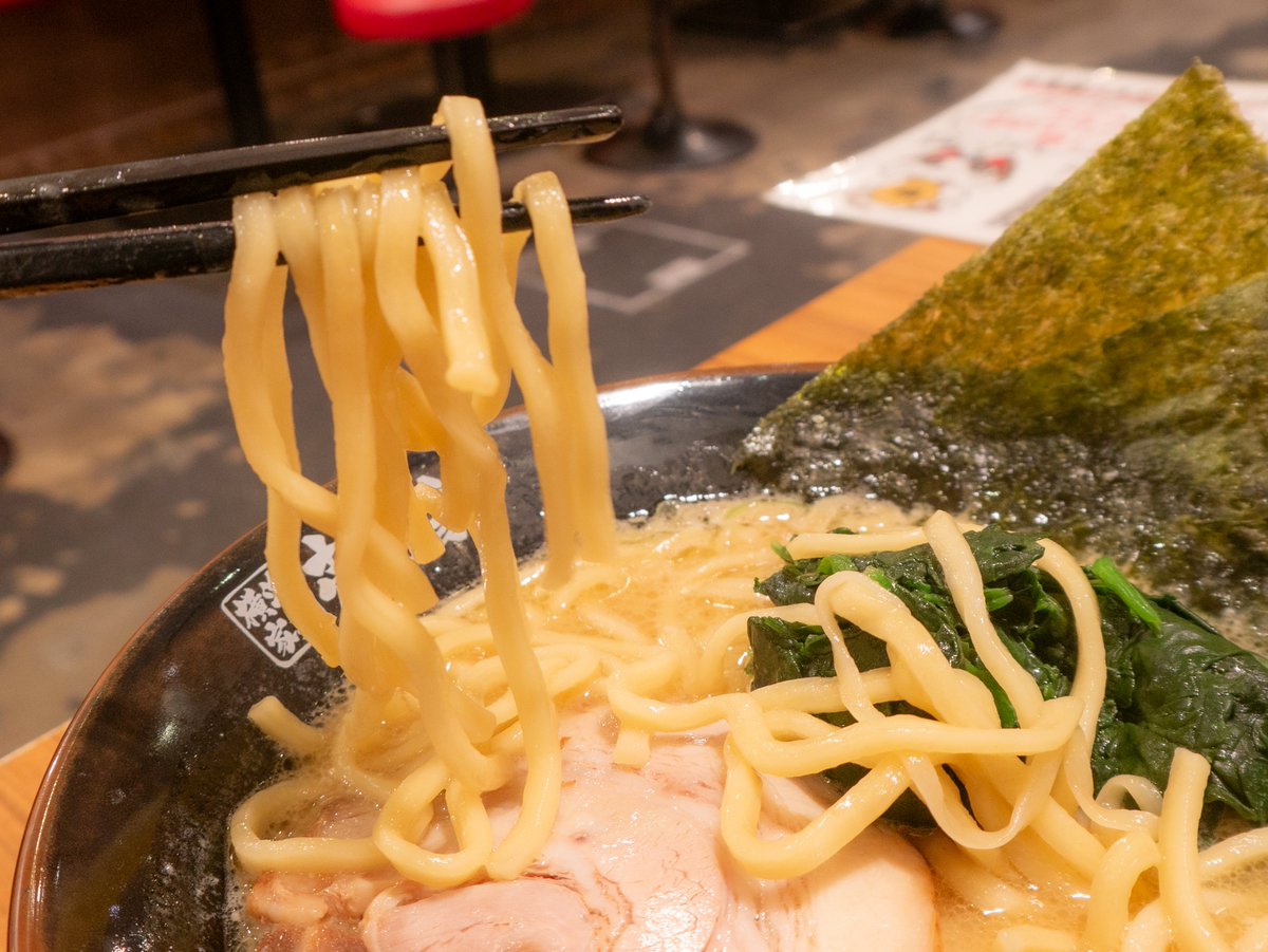 tansya1978's tweet photo. 家系ラーメンを食べるぞ https://t.co/30qEcJclOg