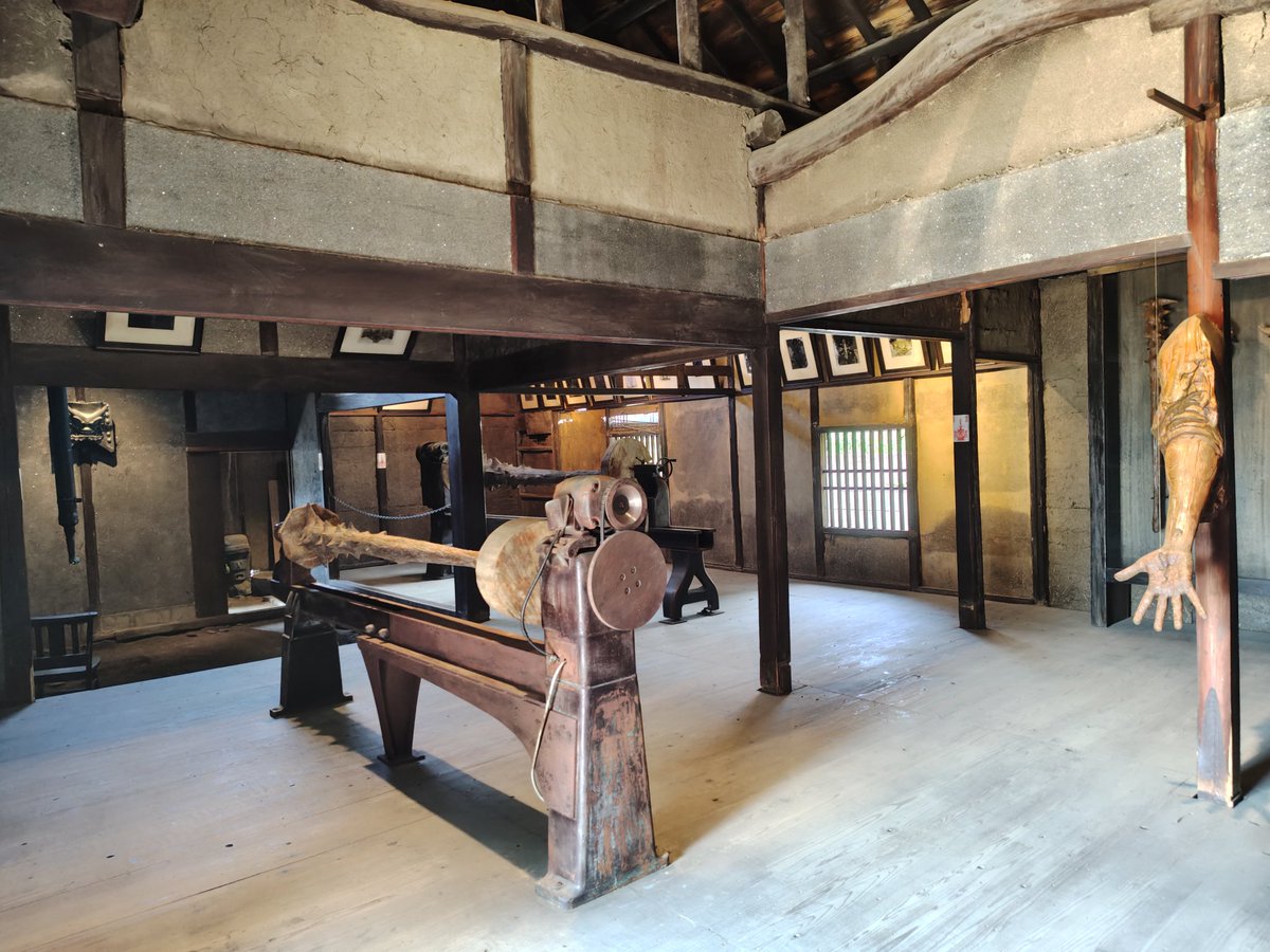 JJ5PSM's tweet photo. 今日は女木島で瀬戸内国際芸術祭の作品受付をしていました。
とても暑くて来場者が少なかったため、受付ではゆ��たりとした島での時間を過ごすことができました。 https://t.co/KYumdrcm6q