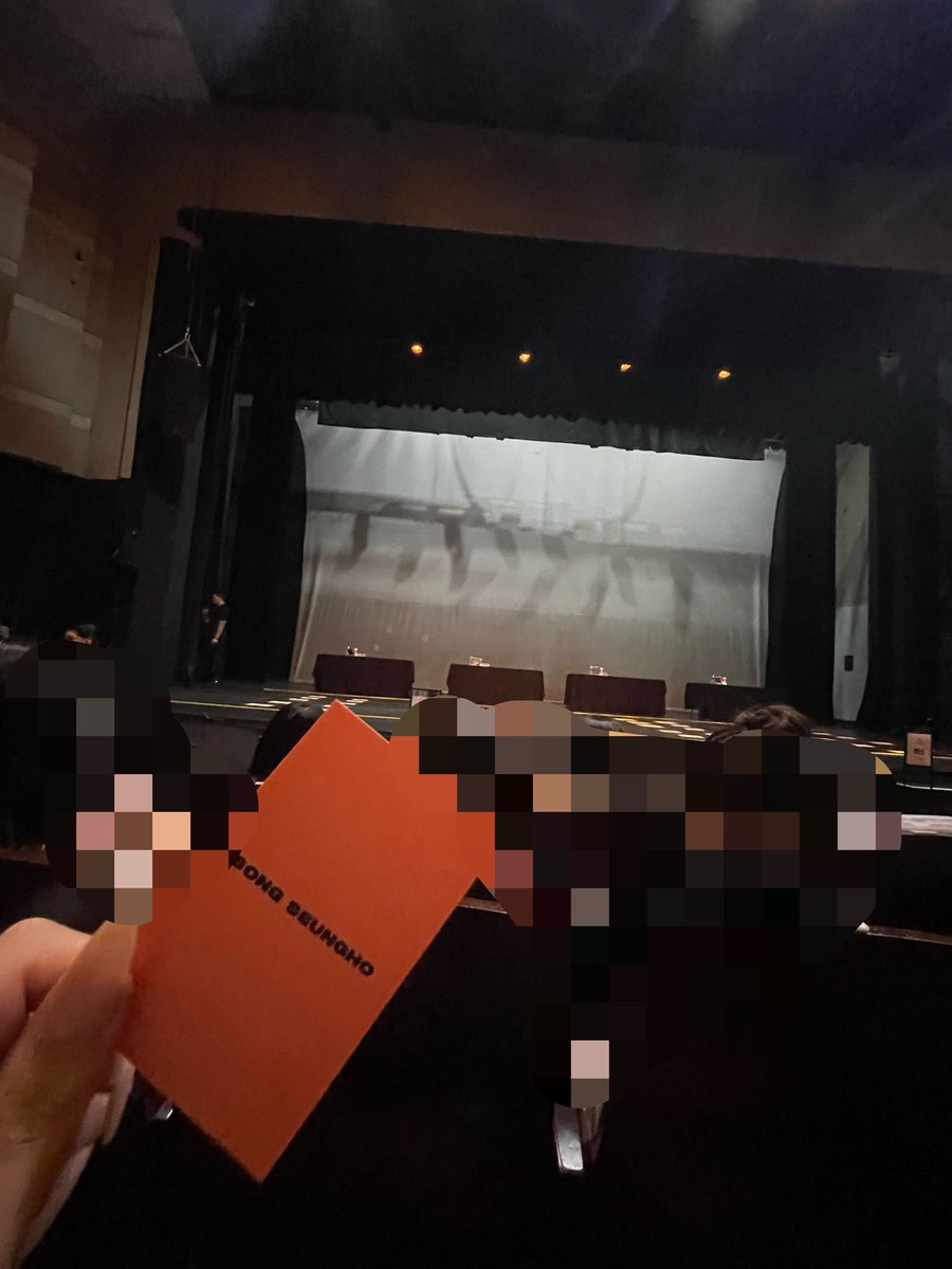 dadadesuu's tweet photo. 뺨때리고화해하는이벤트다녀옴 https://t.co/B7Kq1opZ48