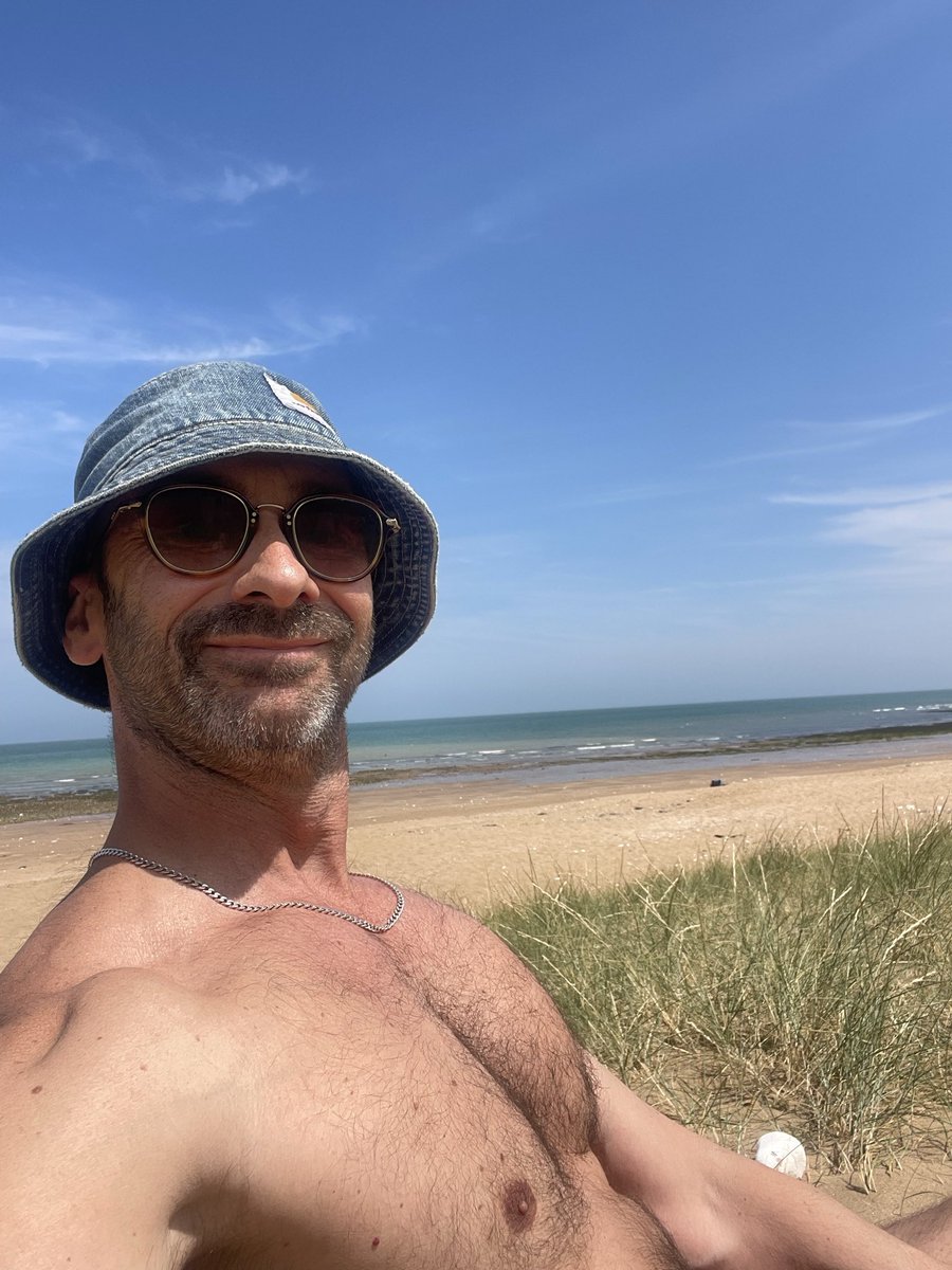 Charliecondou's tweet photo. https://t.co/bbfh4kqEg6