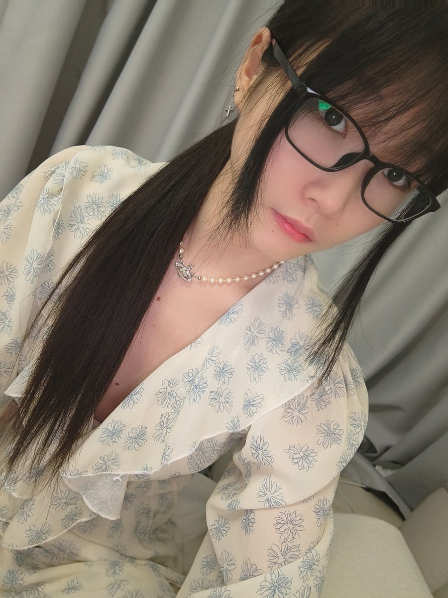njluob01's tweet photo. #药娘 #男娘 感觉自己变得好像很圆润 https://t.co/YCL5O7Jsnr