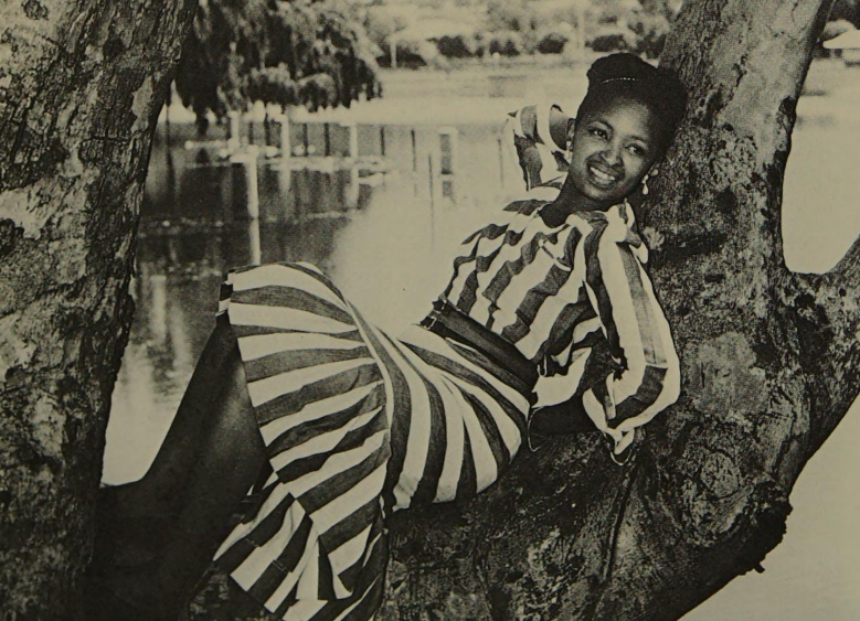 HistorySAZAR's tweet photo. "The most successful and the most popular is a young woman called Dolly Rathebe. Miss Rathebe is the biggest 'name' in Black entertainment today and has a following any popular Hollywood singer would be proud of. She has an excellent voice, a lovely face and what Americans have called either 'Oomph' or 'It' to a degree that would be the envy of most Hollywood 'It' girls. She has made a number of records that are 'best sellers' and has also appeared in some of the handful of films made for Blacks during the war period when the White Liberals exercised a strong influence." 
 -Peter Abrahams, Return to Goli (1953). Photo: Drum Archives/BAHA