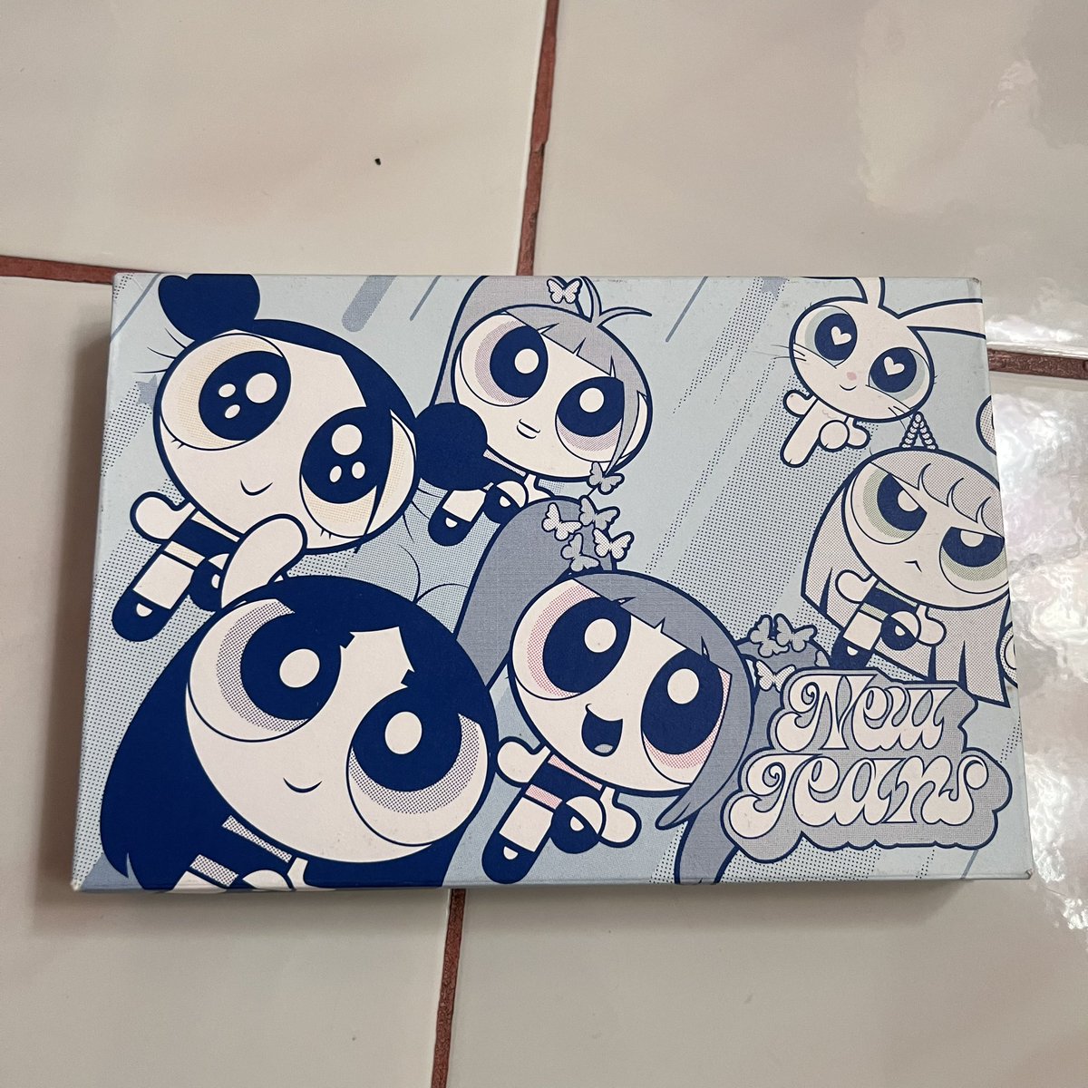 xuxiloaf tweet picture
