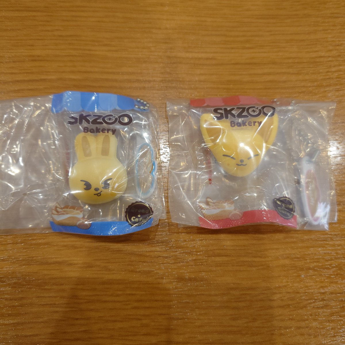 makurokuroemi's tweet photo. straykidsスキズ skzoo ガチャガチャ ベーカリーチャーム 交換 
譲】Foxl    Leebit
求】ポガリ　
栄、名古屋手渡しor郵送希望です。宜しくお願いします

#StrayKids交換　#スキズ交換 https://t.co/pihHr6VNjl