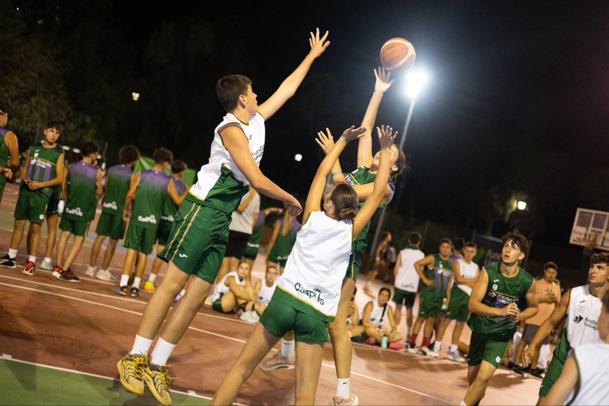 Campus Fundación Unicaja tweet media