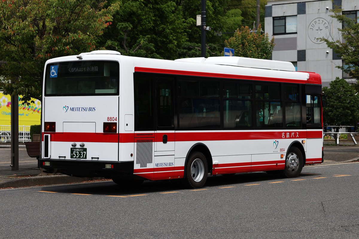 HatoAegis's tweet photo. 名鉄バス
8804(名古屋) 2KG-KR290J3
名古屋200 か5337(←三河200 か1228)

元かりまる専用車の8804が名鉄カラーにお色直しされ、知立から名古屋に転属しました https://t.co/I7CTJSFc1v