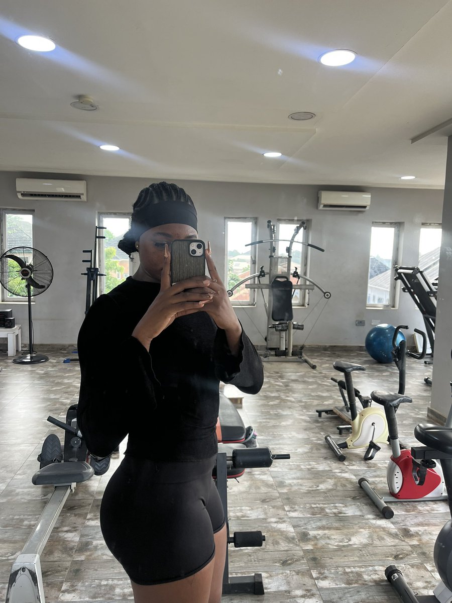 Phoebe__18's tweet photo. Forever a gym girl.🥹💗 https://t.co/OwWVnXHbSm