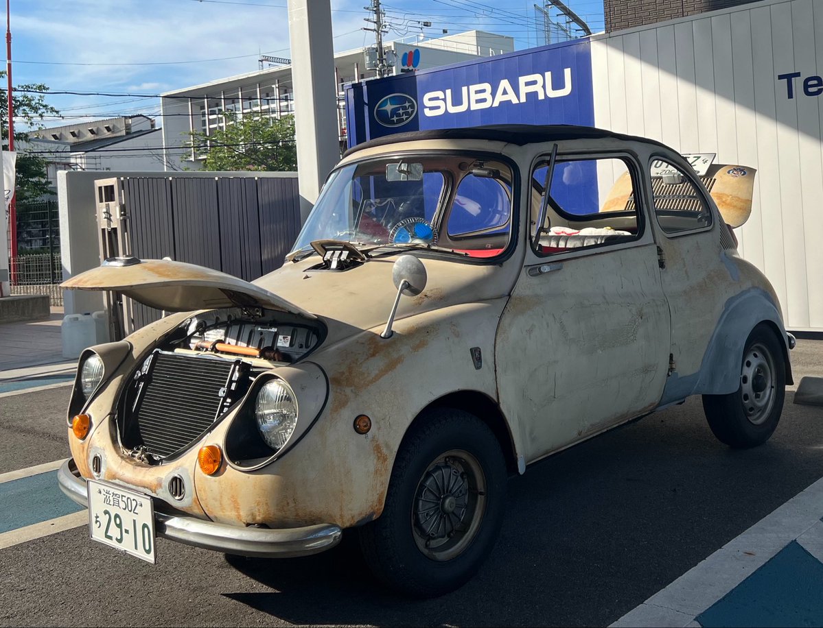 koji_san_ap's tweet photo. スバルディーラーにETCのセットアップをしに来た。
御腐れ様として追い返されるかと思ったら大変歓迎されて前も後も御開帳で御座います。

そしてETCのセットアップは出来なかった。 https://t.co/V64BtKt3A9