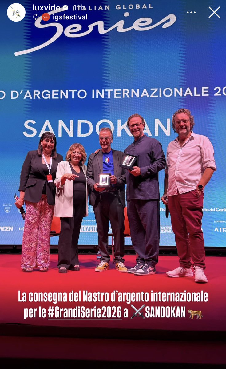 CanYamanNewsInt's tweet photo. 🇮🇹 🏆 | Yesterday during IGSF2026 Jan Maria Michelini and John Hannah (on behalf of the actors) collected Nostro d’Argento for the #Sandokan series. https://t.co/QpJM47JEIJ