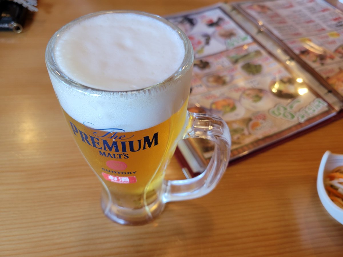 kimagure230's tweet photo. くっそ暑い日💦

パパ友と飲み会始まりました🍺✨

 #や台ずし https://t.co/C409Xx52gI