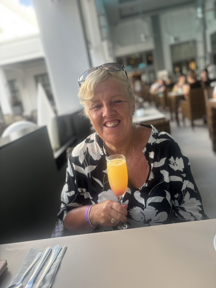 mikeygreen68's tweet photo. A Quiet One for Our 2nd Full Day and Night here in the Beautiful #HotelRiuPalaceRivieraMaya @RiuHoteles with my lovely wife 🥂🍾☀️😎 #LivingOurBestLife #MakingMemories #GoodTimes #Blessed #Grateful #PreciousTimes #LovinLife #LivinLife #OneLife #LivinTheDream ❤️🙏 https://t.co/H7za4Dd736