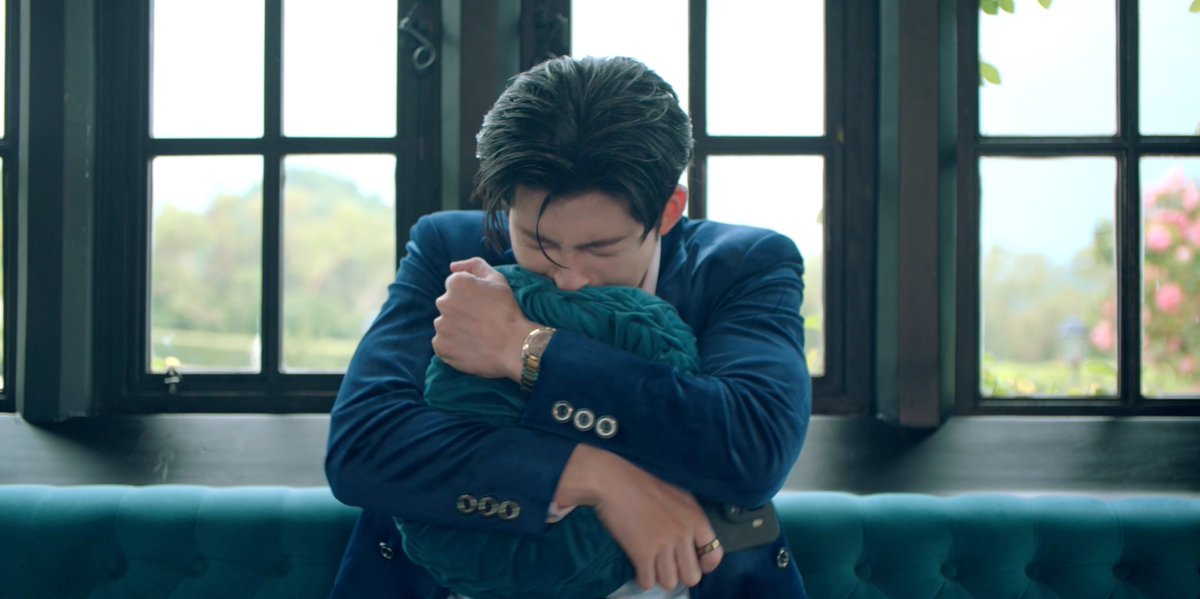 GMMTV's tweet photo. คอลกันตามประสาคู่รักอ่ะเนอะ รักมันหวานชื่นจริง ๆ น่ารักมาก ๆๆๆ ผมมีอาการ 🫠
#PeachAndMeSeriesEP1
@ppnaravit @phuwintang https://t.co/nU8DTuo9hX