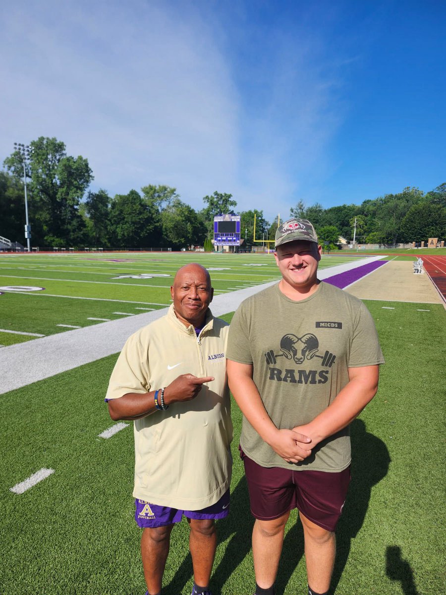 CalebEOtten's tweet photo. Had a great tour @AlbionFootball and thank you @stoneyrock64 for taking me around the football facilities.  @BouchardFred @Coach_M_Irvin @coachgoldberg1 @CoachLuke6 @elitefootball @jasonthomasfb @JPRockMO @MICDSfootball @nmenneke77 https://t.co/nka8EU8YBu