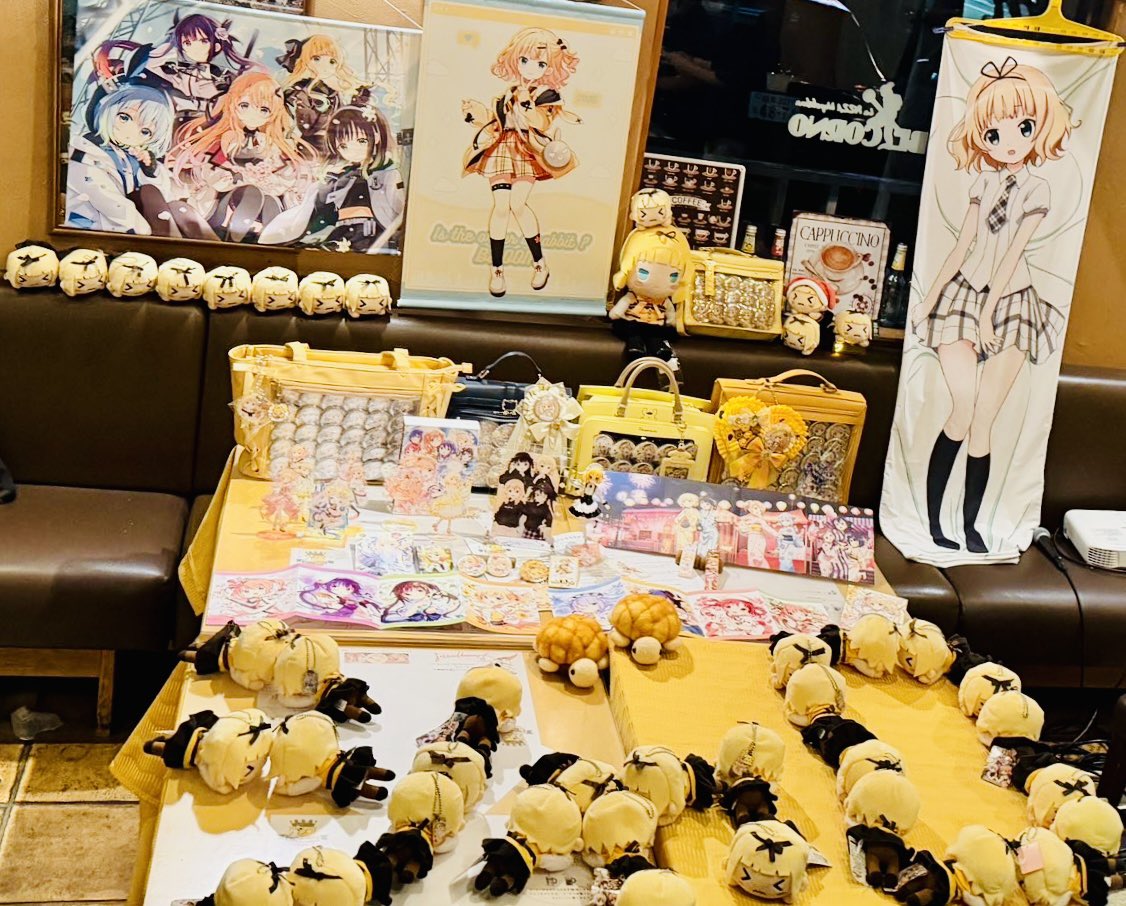 syarorororooo's tweet photo. シャロ誕生日オフ会‼️
幹事組で参加してました。

めっちゃ楽しかったし、監督の直筆サインも頂けて幸せすぎ🐰✨
#ベルコルノごちうさオフ https://t.co/bDqSP2ADlA