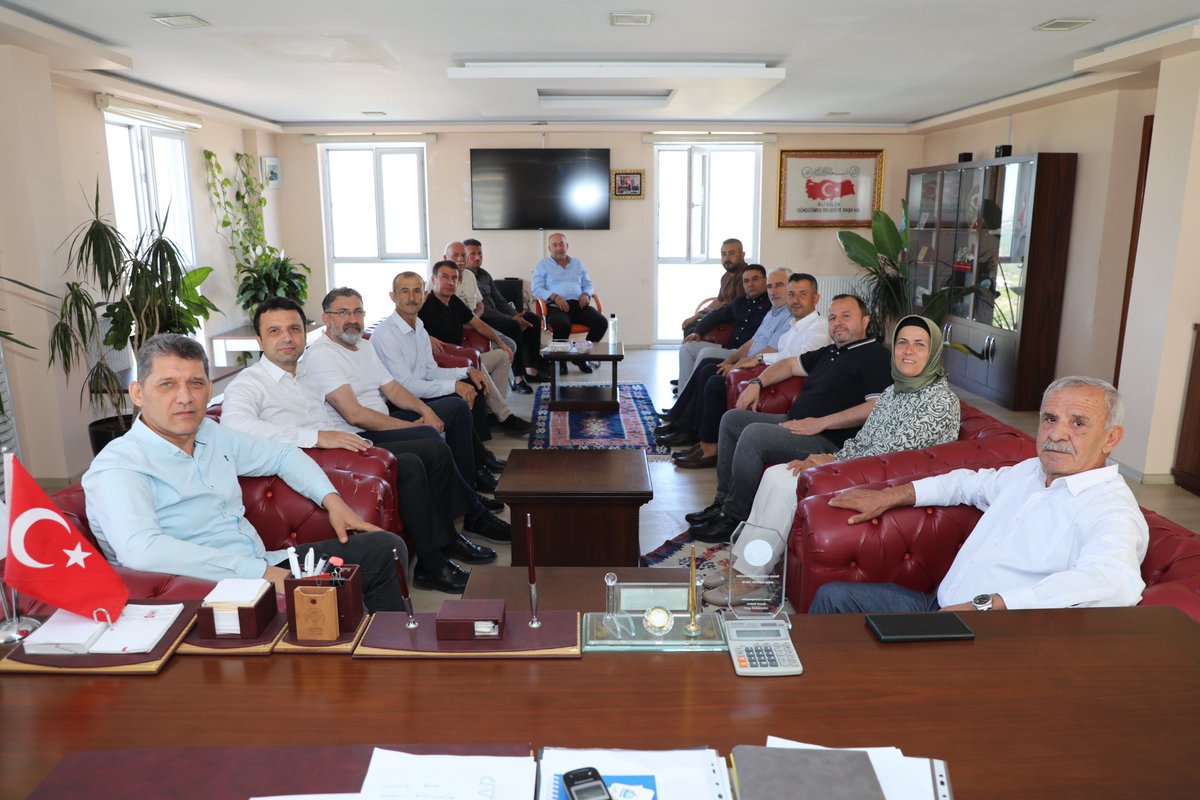 Ali Çetin tweet media