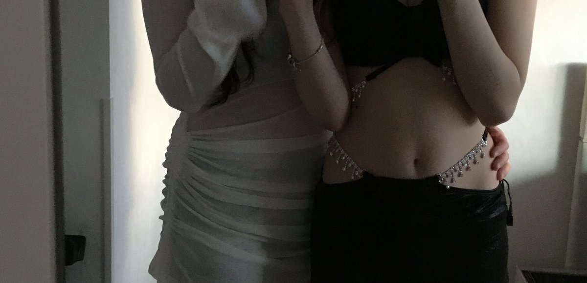 loha_chann's tweet photo. 彼女とホカンス ♡
#同性カップル #年上彼女 #セクマイカップル #セクマイ #セク���イさんと繋がりたい https://t.co/TJCAENtsmb