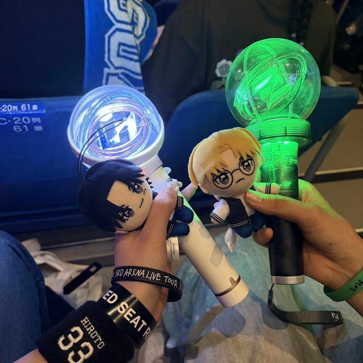 mu_ini_01's tweet photo. 久々のINI最高だったしバンドも沢山聴けて楽しすぎた〜！！✨✨あいりちゃんとは初めましてだけど服似すぎだし帰りギリギリまで爆語りしてました♩
#TalkingRockFES https://t.co/vBIQYShEL1