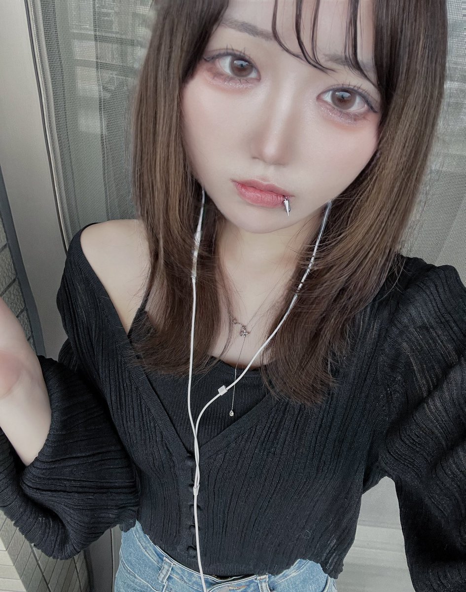 _xLx_19_'s tweet photo. きょうの
 #自撮り界隈 https://t.co/VMYSV2BQd8