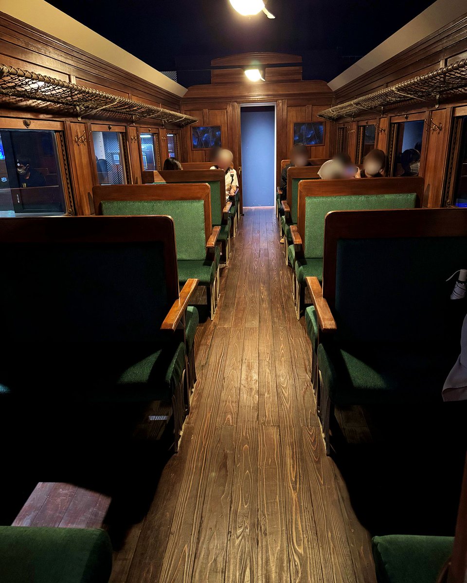isopon11's tweet photo. 角川武蔵野ミュージアム『銀河鉄道999』

999の世界に没入する4Kレーザープロジェクターの映像に感動！子供の頃に憧れていた機関室にも、一瞬ですが入れた気がして鳥肌が立ちました。 https://t.co/Z8gMsgJwPT