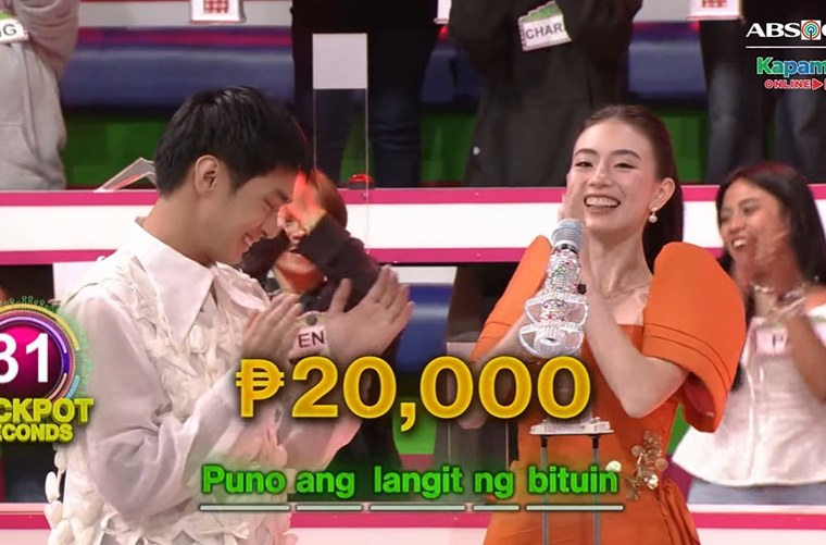 syne_2418's tweet photo. nakatama rin sila ahahahaha 

JMFYANG EVERYBODY SING https://t.co/PkfD48h3E3
