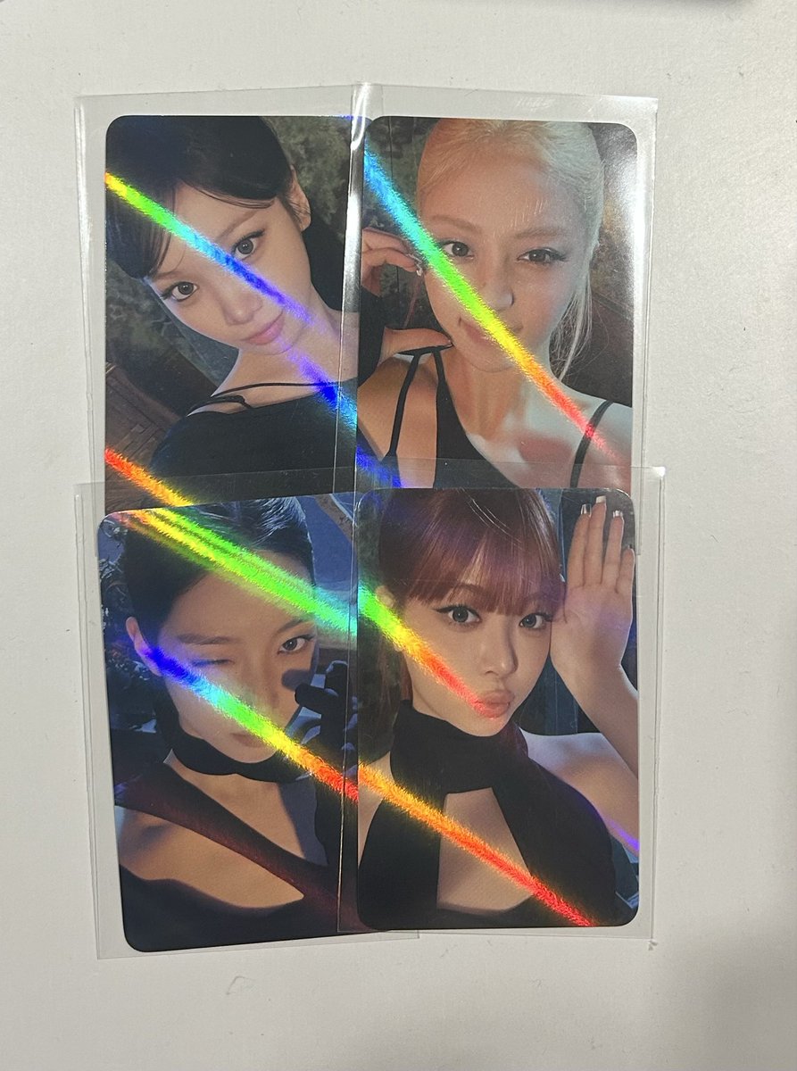 nospaceinlife's tweet photo. พร้อมส่ง
ภาพแรกใบละ 150฿
ภาพสองยุนจิน lucky draw (ผมทอง) 180฿ ที่เหลือใบละ 90฿
#ตลาดนัดlesserafim https://t.co/Ef2Lee0Of2