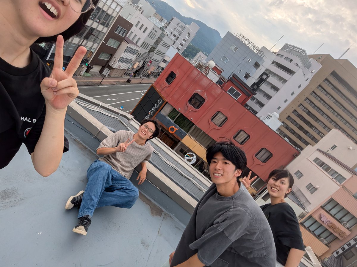 M_Zofficial's tweet photo. ぶっとんびフェスタ最高の盛り上がりありがとうございました！！これで一旦MZは活動休止となります。メンバーの交代がありながらも最後までやりきれたのは、いつも盛り上がってくれた皆さんのおかげです。本当に幸せな時間でした！！ありがとうございました🙇‍♀ https://t.co/Fgq630To49