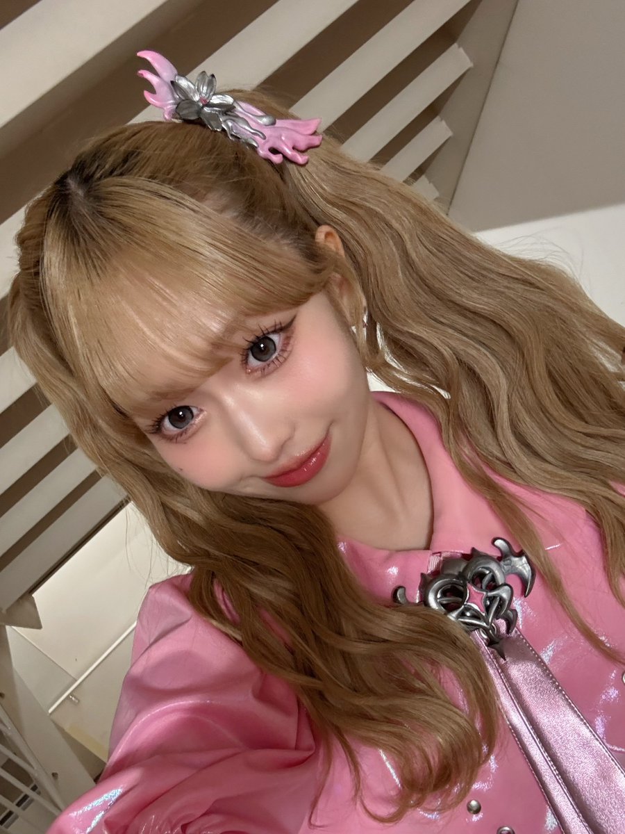 15_momo128's tweet photo. 屋上のライブめちゃ景色良くて楽しかったー✨来てくれた皆ありがとうございます♡もう来週でリリイベラストなんて早すぎる😭絶対くるんだぞー！

今日結構盛れてたかも♩の顔です😉⭐ https://t.co/d676zl9Gg1