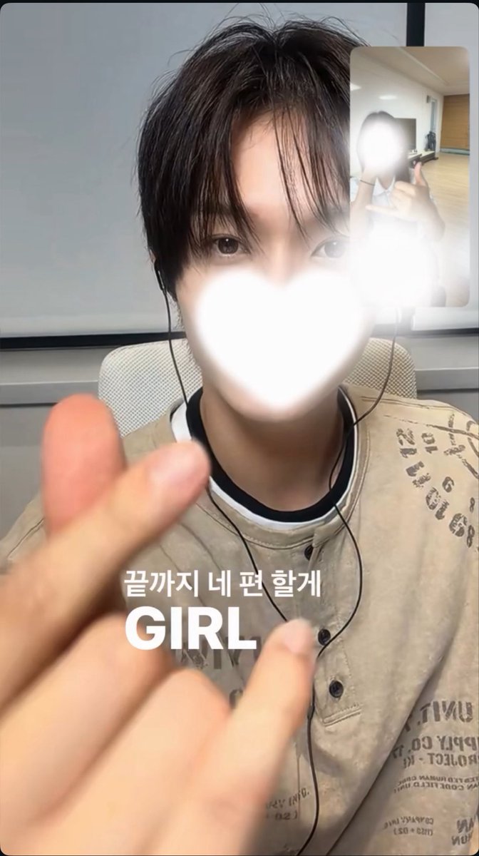 Ringning1023's tweet photo. HAPPY SEOYEONINI day 그리고 ADIOS! 내년에 봐요오 👋🏻 https://t.co/SJckryNwku