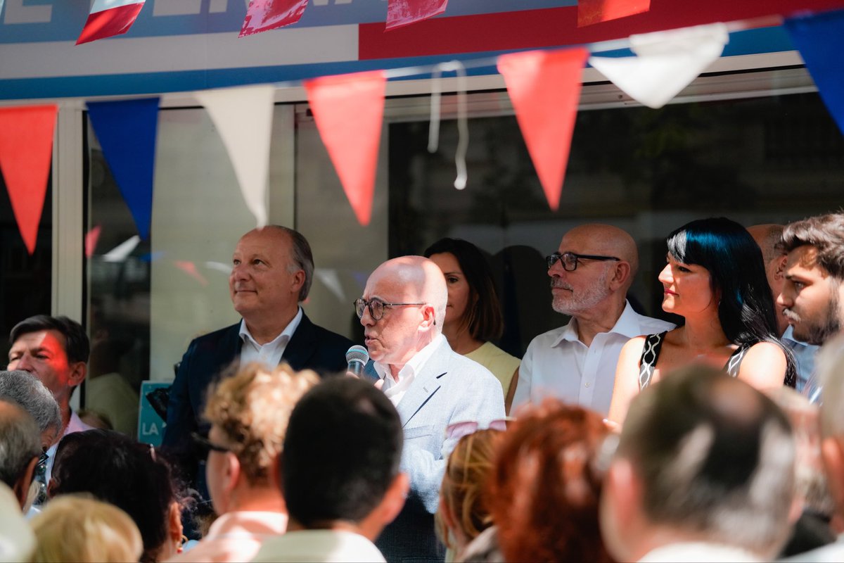 eciotti's tweet photo. En 100 jours, nous avons démontré qu’il est possible d’agir vite et efficacement.

Nous avons baissé les impôts, évacué des squats, renforcé la sécurité avec une hausse de 50 % des interpellations, rendu les transports gratuits pour les plus de 65 ans, réduit de 30 % les indemnités des élus et diminué les dépenses protocolaires.

La volonté politique change tout!