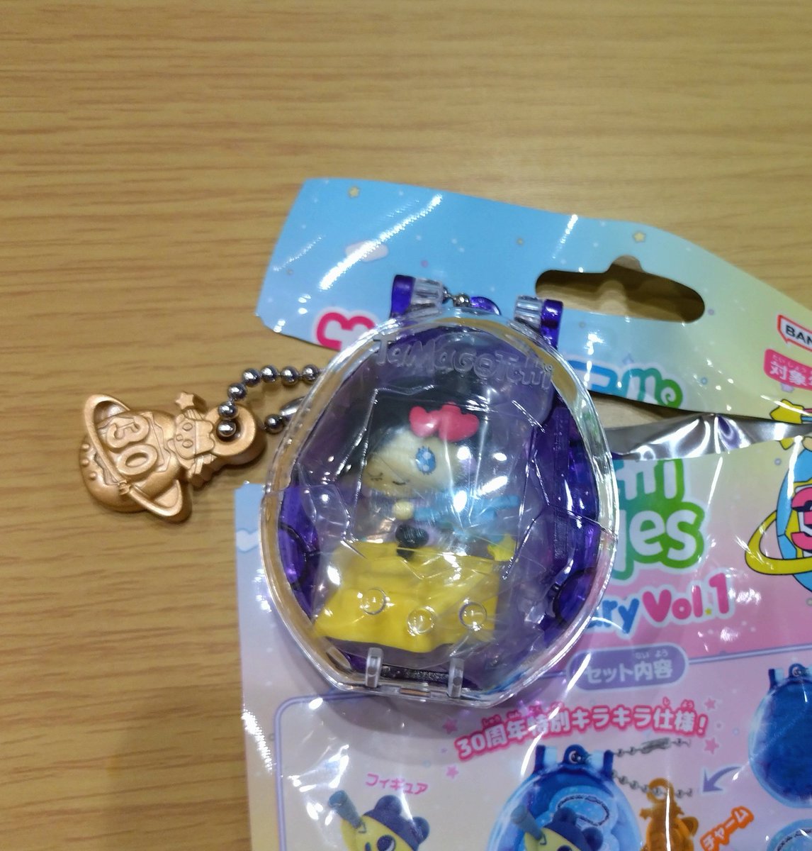_wbirdw's tweet photo. たまごっち　tamagotchi Collectibles 30th
譲 メロディっち
求 別種 ぎんじろっち おこじょっち

難しいとは思いますが条件合う方いらっしゃいましたらお声掛けください🙇‍♂ https://t.co/bqAf1tCtOB