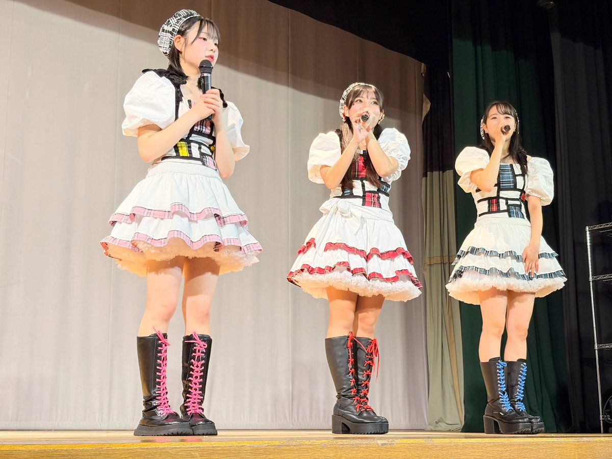 nanba487's tweet photo. 天然温泉おふろcafe 
#湯守座
湯けむりステージ
友田夏帆
松尾莉奈
丸岡れい
滋賀アイドル
#昭和と現代の融合
神イベ✨️めっちゃ楽しかった😃
2026/07/11 https://t.co/nlk6A5J5ob