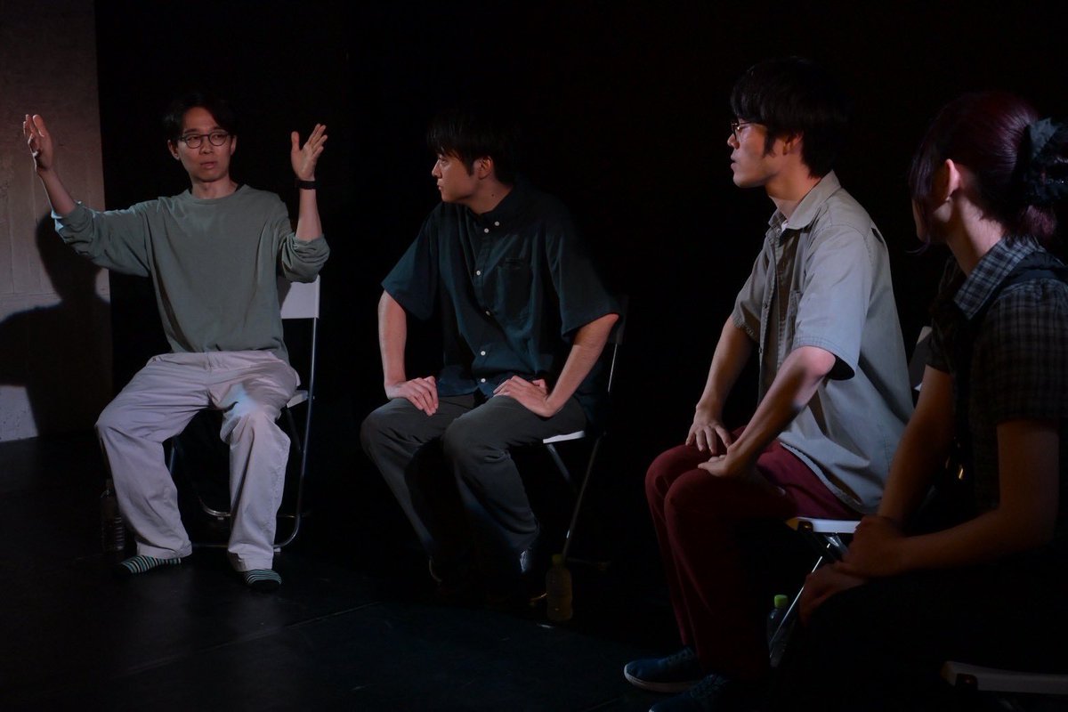hitaipittannko's tweet photo. 2ステージおよび
山本健太郎 様をゲストに迎えたアフタートーク
無事終演いたしました！

報道番組の裏側を描いた本作を

報道番組を主戦場に活躍される
本職のナレーター様の視点で
ご感想を伺いました。

山本健太郎 様
ご参加の皆様、本当にありがとうございました！ https://t.co/LJXkkPloTf