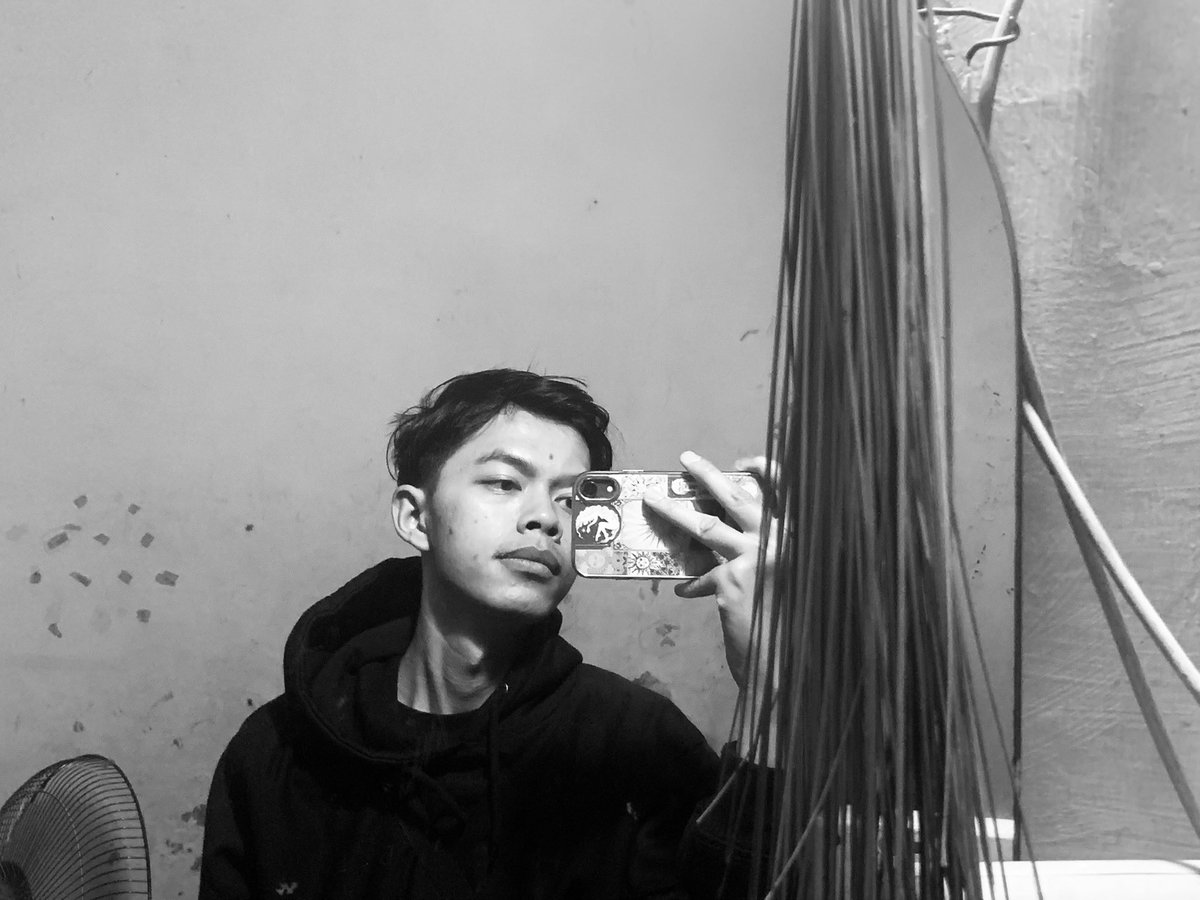 twizzbust's tweet photo. malmingnya kelabu bngt https://t.co/qftAFlzKAt