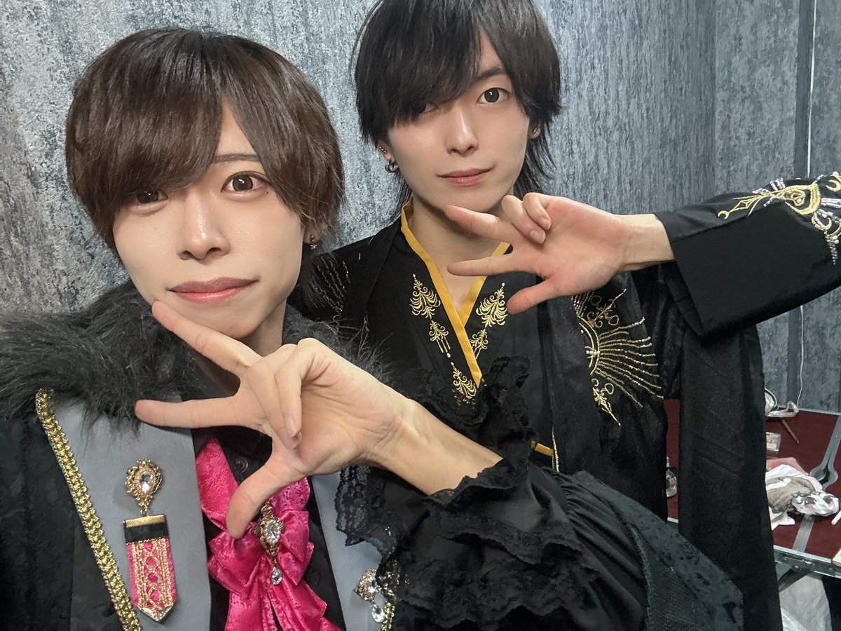 roiam_sena's tweet photo. Codexありがとうございました！

つばさくんと撮った！
エレベーターで喋っていい人やった！
@FRR_tsubasa https://t.co/qoMOmGsOWK