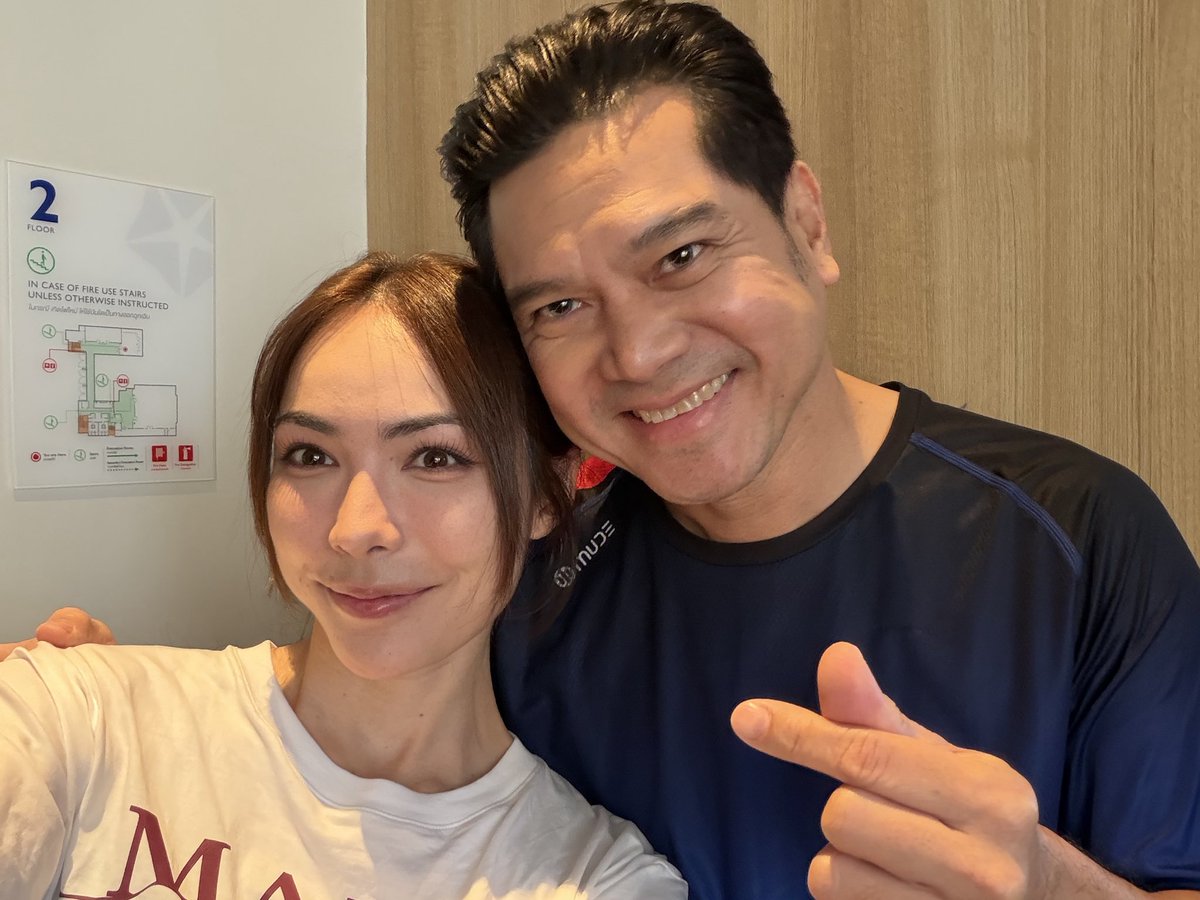 itscharlotty's tweet photo. คือ คืออ..คืองี้ค่ะ หนูเอฟซีคุณพ่ออัคนีนะคะ เหมืองทั้งใบให้นายน้อยคนเดียว~

WELCOME TO THE FIRE
#โซ่รักอัคนีตอนที่1 https://t.co/wkivMF4bBJ
