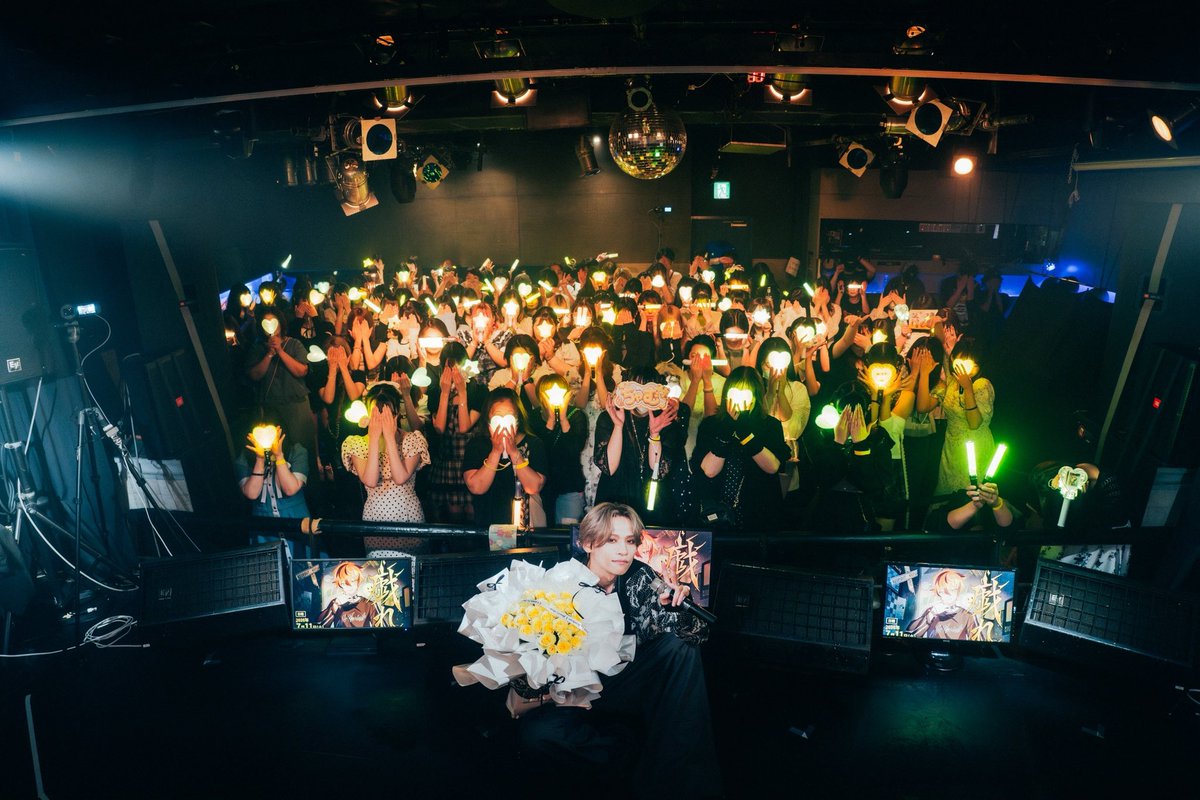 nico_fantasista's tweet photo. 𝟭𝘀𝘁𝗼𝗻𝗲 𝗺𝗮𝗻 𝗹𝗶𝘃𝗲

【戯れ】

最高だったぞ!!!!

全部全部ありがとう!!!!! https://t.co/XCM7610RMR