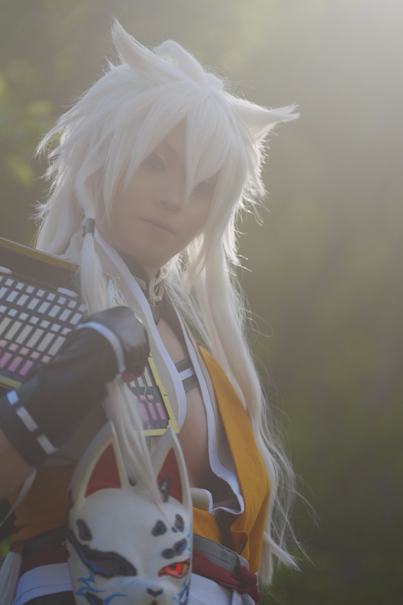 eriValentine's tweet photo. 小狐丸/刀剣乱舞

たにさんに撮っていただいたこぎぴっぴ…雄っぱいデカく見える🤣🔥
やはり雄っぱいはいいぞーっ💛

撮影: たに様(@shises_tani ) https://t.co/2TZD4I0uyK