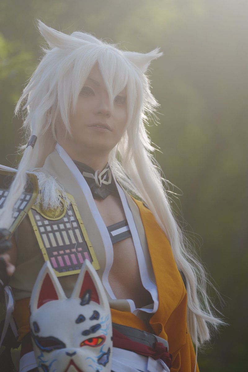eriValentine's tweet photo. 小狐丸/刀剣乱舞

たにさんに撮っていただいたこぎぴっぴ…雄っぱいデカく見える🤣🔥
やはり雄っぱいはいいぞーっ💛

撮影: たに様(@shises_tani ) https://t.co/2TZD4I0uyK