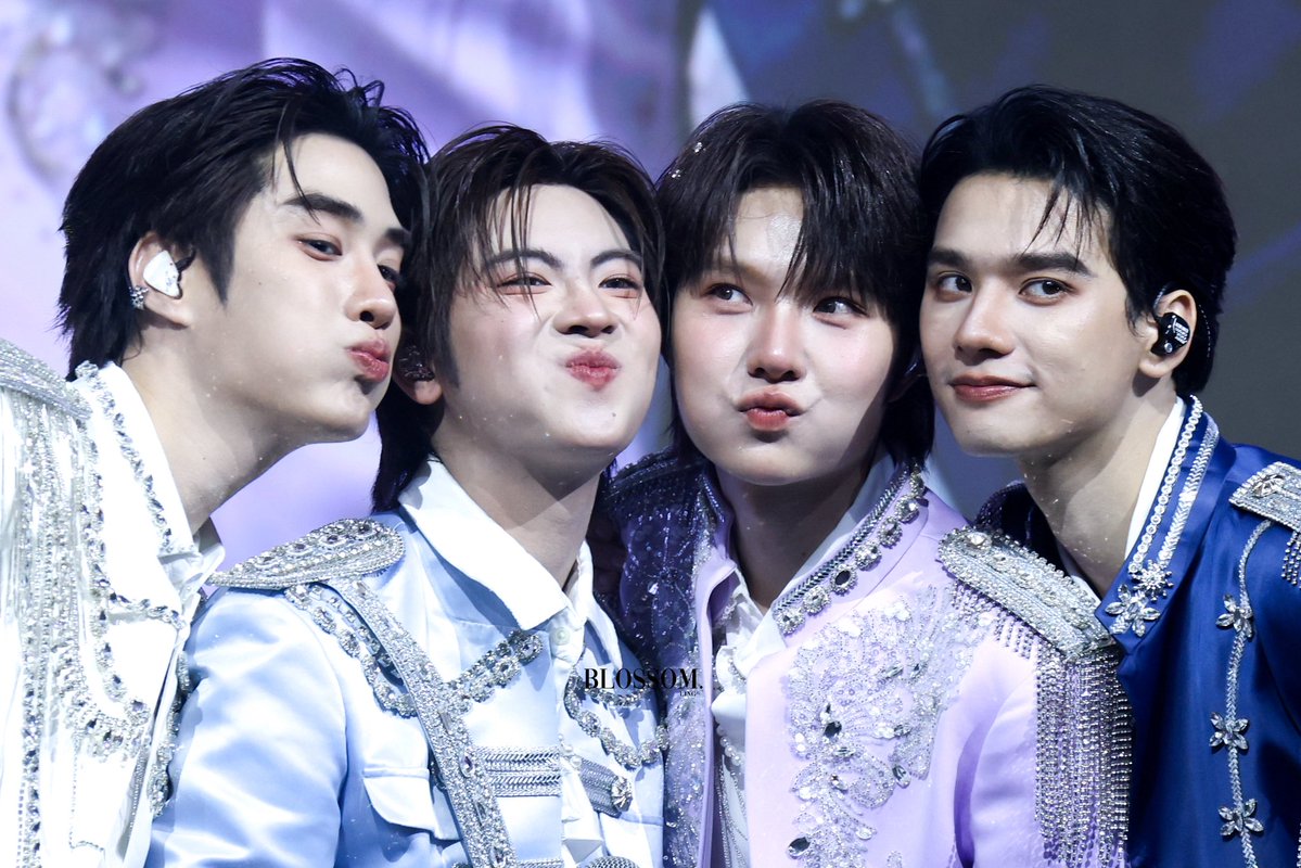 lingblossom's tweet photo. 20260711

Check in🤍

2026 Macau Fan Concert 
#KengNampingTleFirstOneFanConinMacau

#เติ้ลเฟิร์สวัน #TleFirstone
#KengNamping

#lingsrecord 🌷 https://t.co/kAq501SJkc