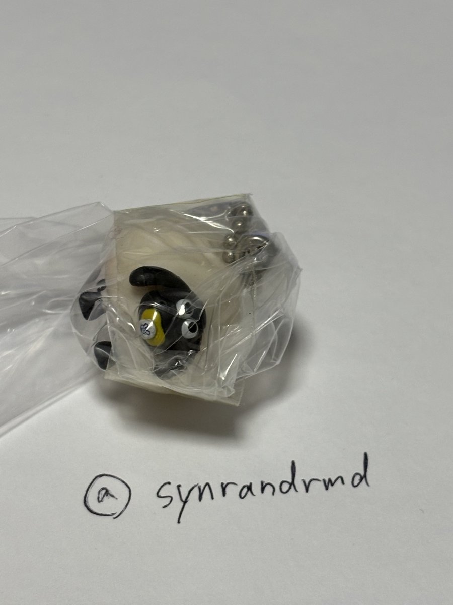 synrandrmd's tweet photo. @nct___jm 検索より失礼します。ティミー所持しておりますがショーンと郵送にて交換可能でしょうか？
ご検討よろしくお願いいたします🙇 https://t.co/x0ECWN88DT