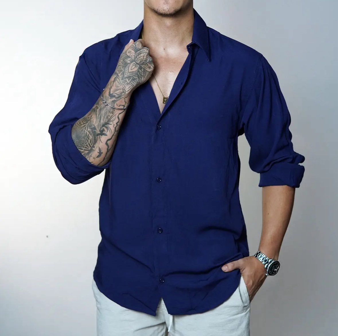 AlertaPromocao1's tweet photo. *CAMISA LINDA DEMAIS*

👔 Camisa Linho Manga Longa Old Money

❌ De: 150 
✅ Por: 69

👉 https://t.co/wRkL47cyMx https://t.co/9PCDroUUL0